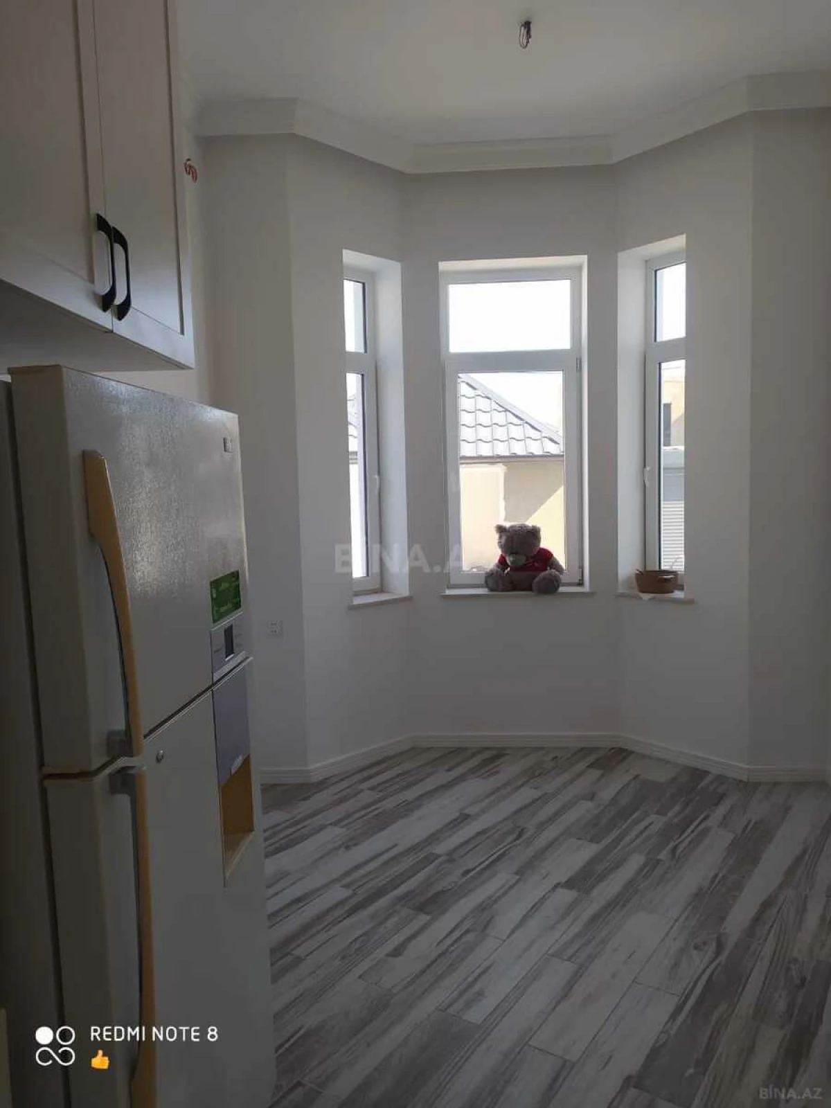 Satılır 7 otaqlı həyət evi 351 m²