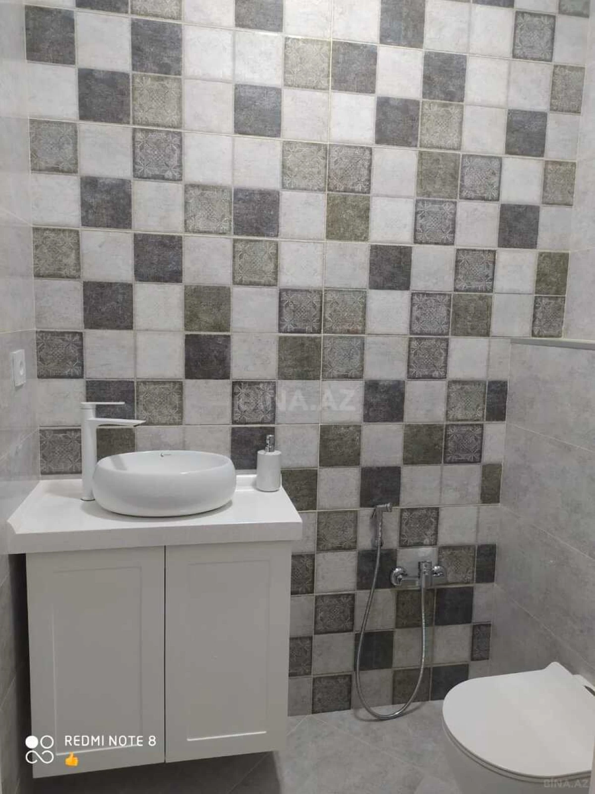 Satılır 7 otaqlı həyət evi 351 m²