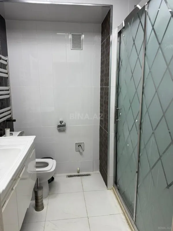 Kirayə verilir 3 otaqlı mənzil 110 m²