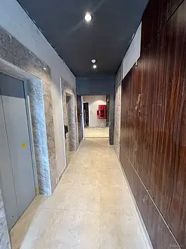 Satılır 3 otaqlı mənzil 124 m²