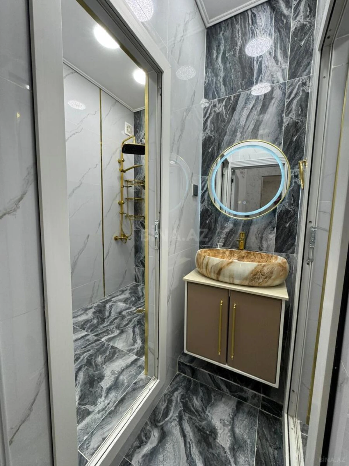 Satılır 3 otaqlı mənzil 70 m²