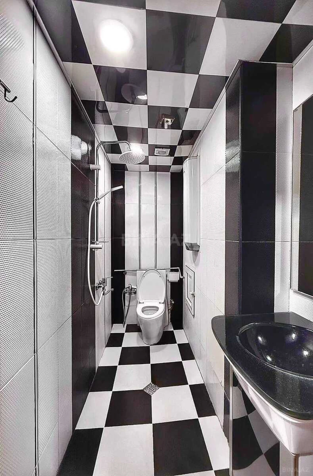 Satılır 2 otaqlı mənzil 60 m²