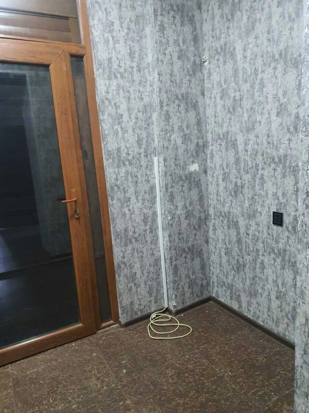 Kirayə verilir 5 otaqlı ofis 120 m²