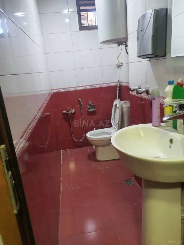 Kirayə verilir 5 otaqlı ofis 120 m²