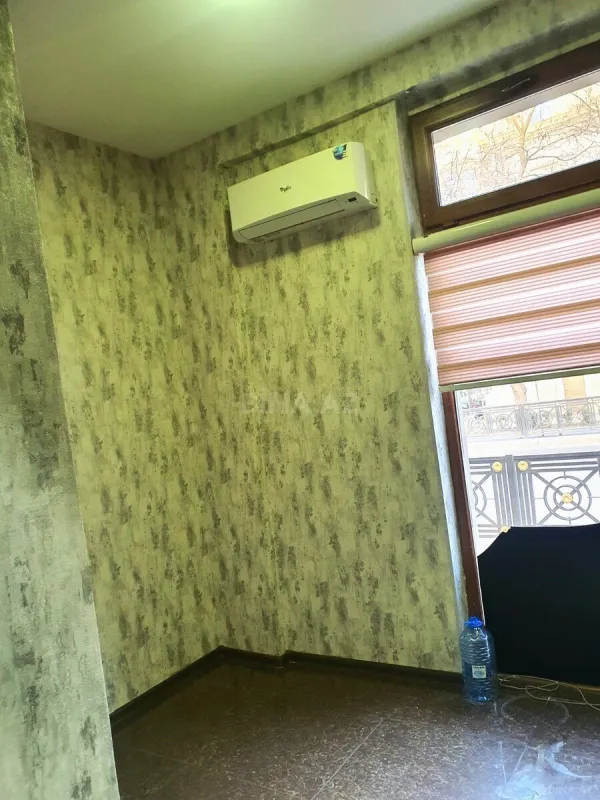 Kirayə verilir 5 otaqlı ofis 120 m²