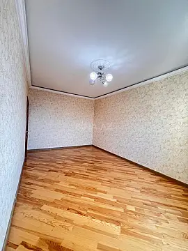 Satılır 2 otaqlı mənzil 70 m²