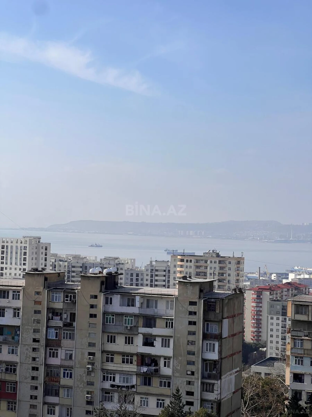Satılır 2 otaqlı mənzil 70 m²