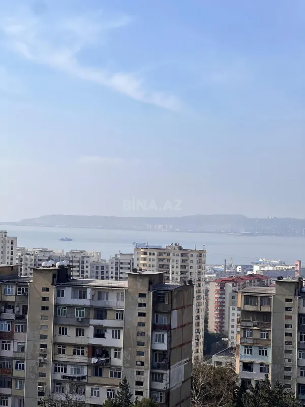 Satılır 2 otaqlı mənzil 70 m²