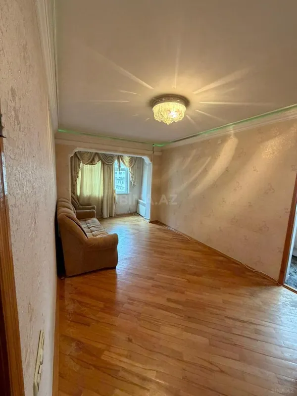 Kirayə verilir 2 otaqlı mənzil 70 m²
