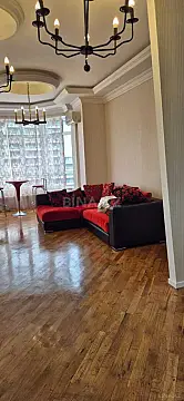 Satılır 2 otaqlı mənzil 64 m²
