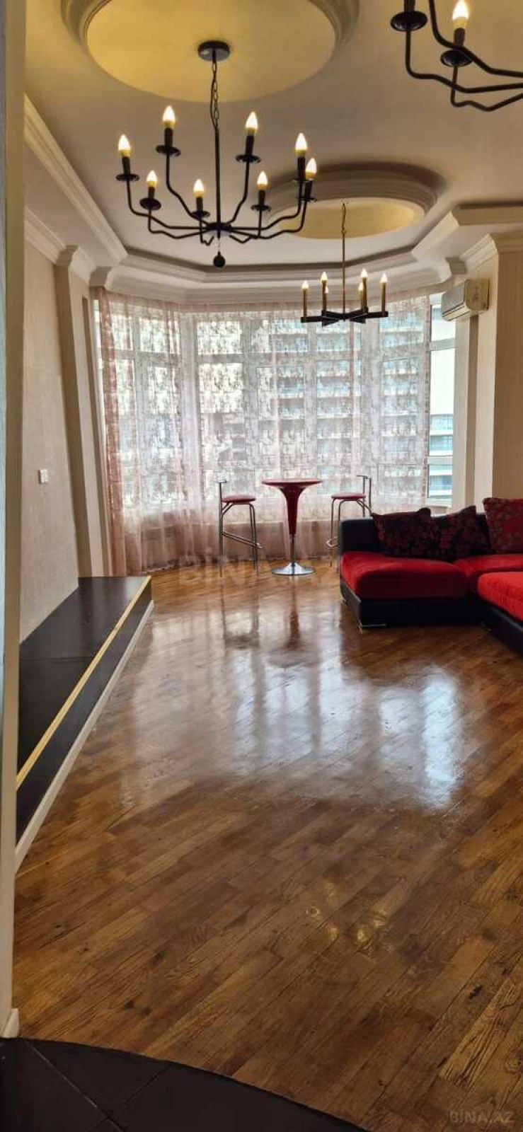 Satılır 2 otaqlı mənzil 64 m²