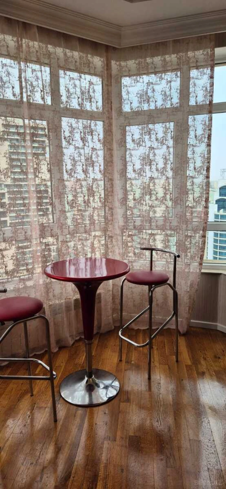 Satılır 2 otaqlı mənzil 64 m²