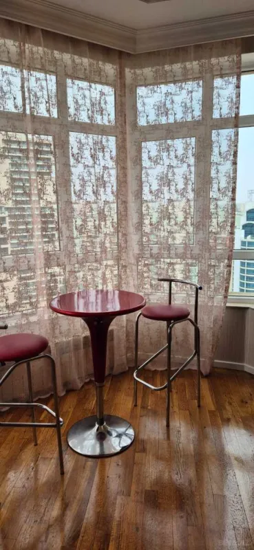 Satılır 2 otaqlı mənzil 64 m²