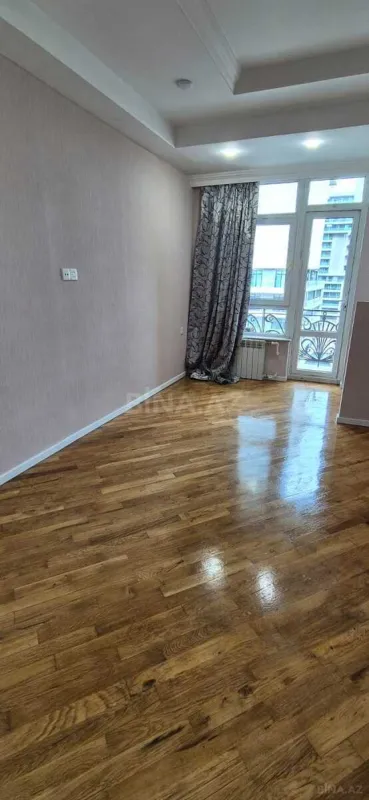 Satılır 2 otaqlı mənzil 64 m²