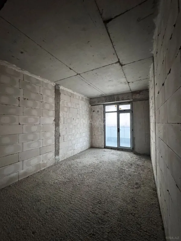 Satılır 3 otaqlı mənzil 148 m²