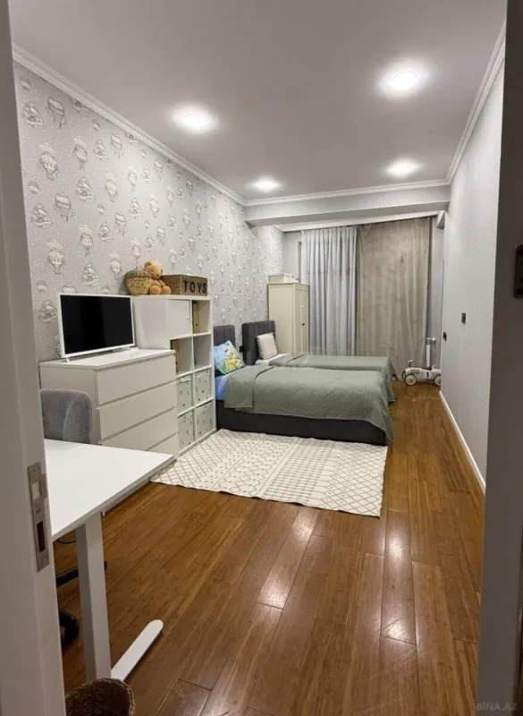 Satılır 3 otaqlı mənzil 95.5 m²