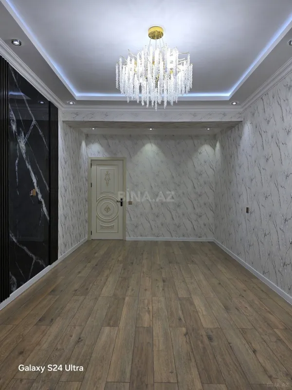 Satılır 3 otaqlı mənzil 96 m²