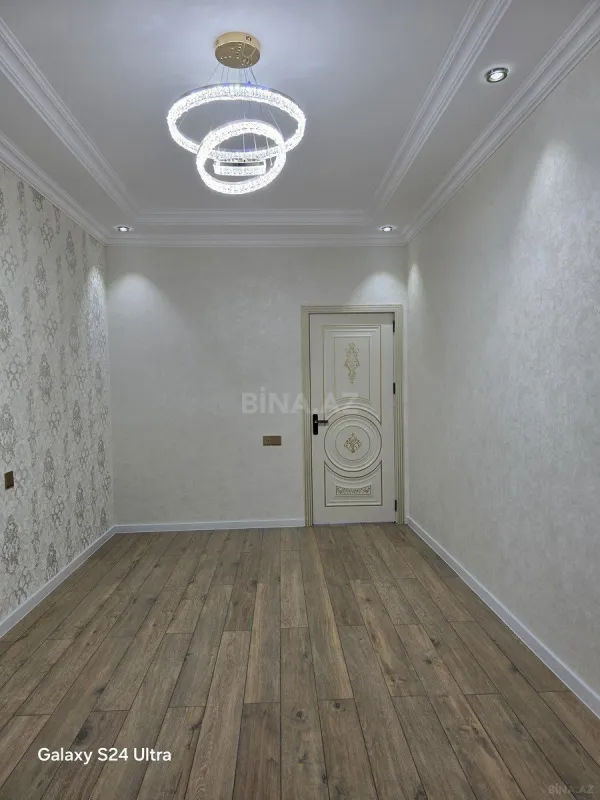 Satılır 3 otaqlı mənzil 96 m²