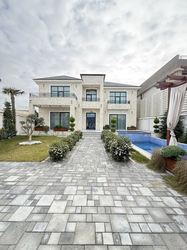 Satılır 6 otaqlı həyət evi 400 m²