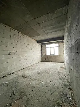 Satılır 2 otaqlı mənzil 80 m²