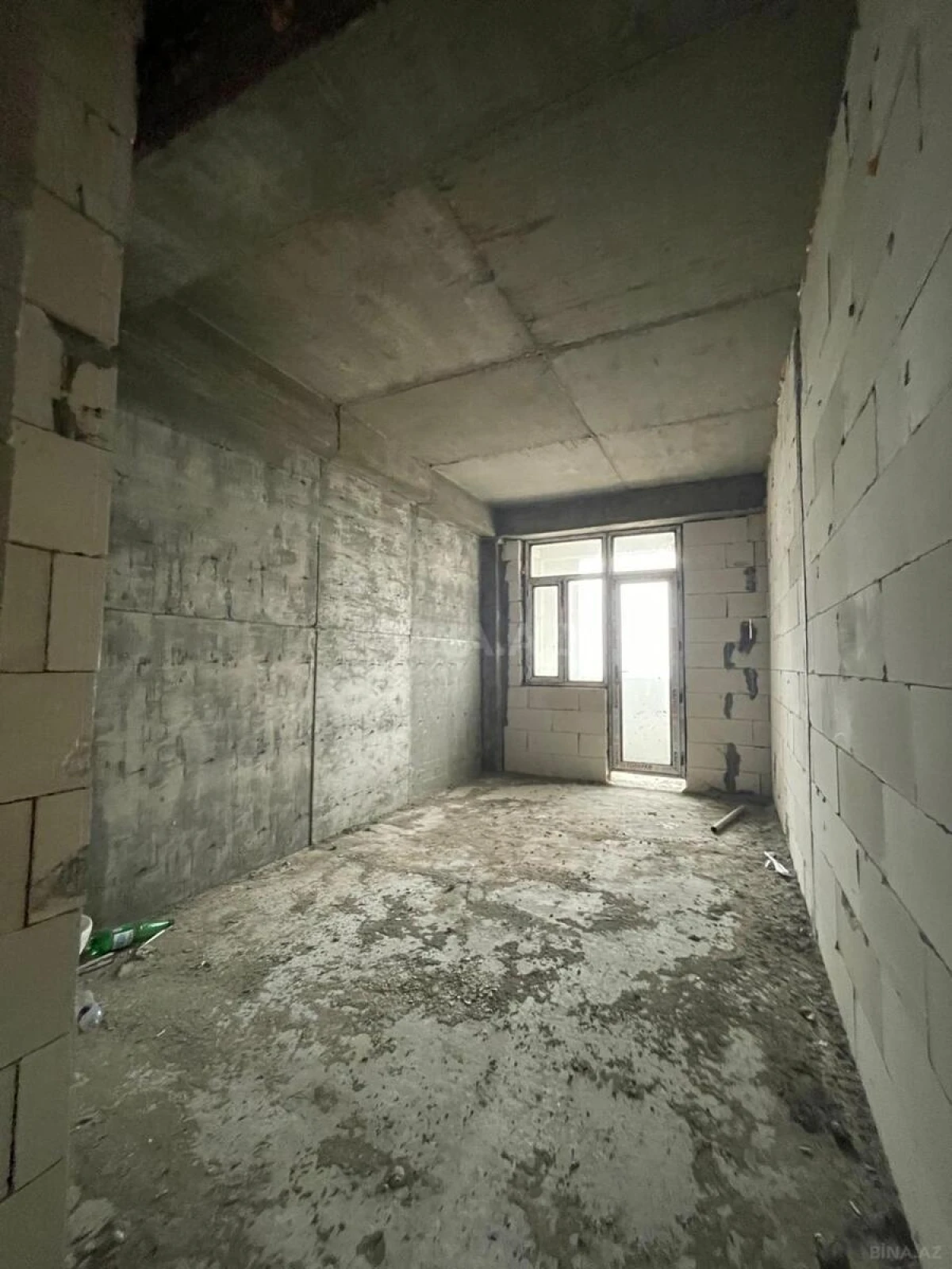 Satılır 2 otaqlı mənzil 80 m²