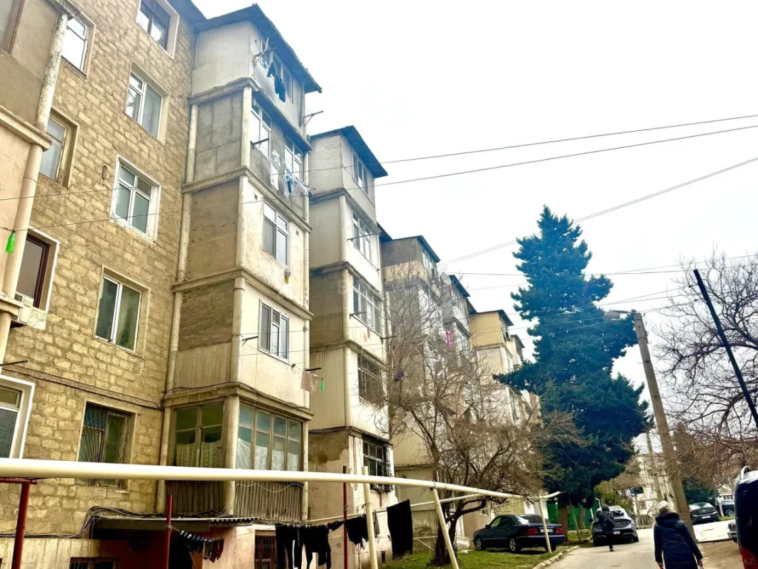 Satılır 2 otaqlı mənzil 35 m²
