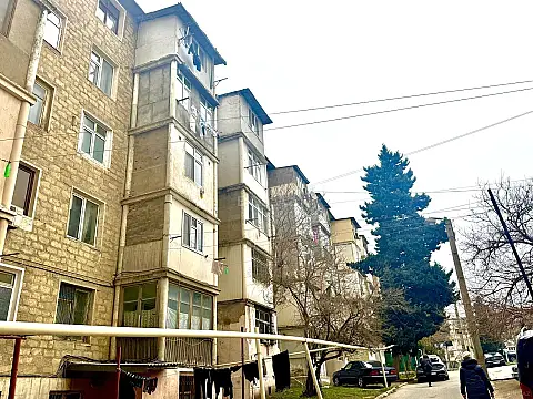 Satılır 2 otaqlı mənzil 35 m²