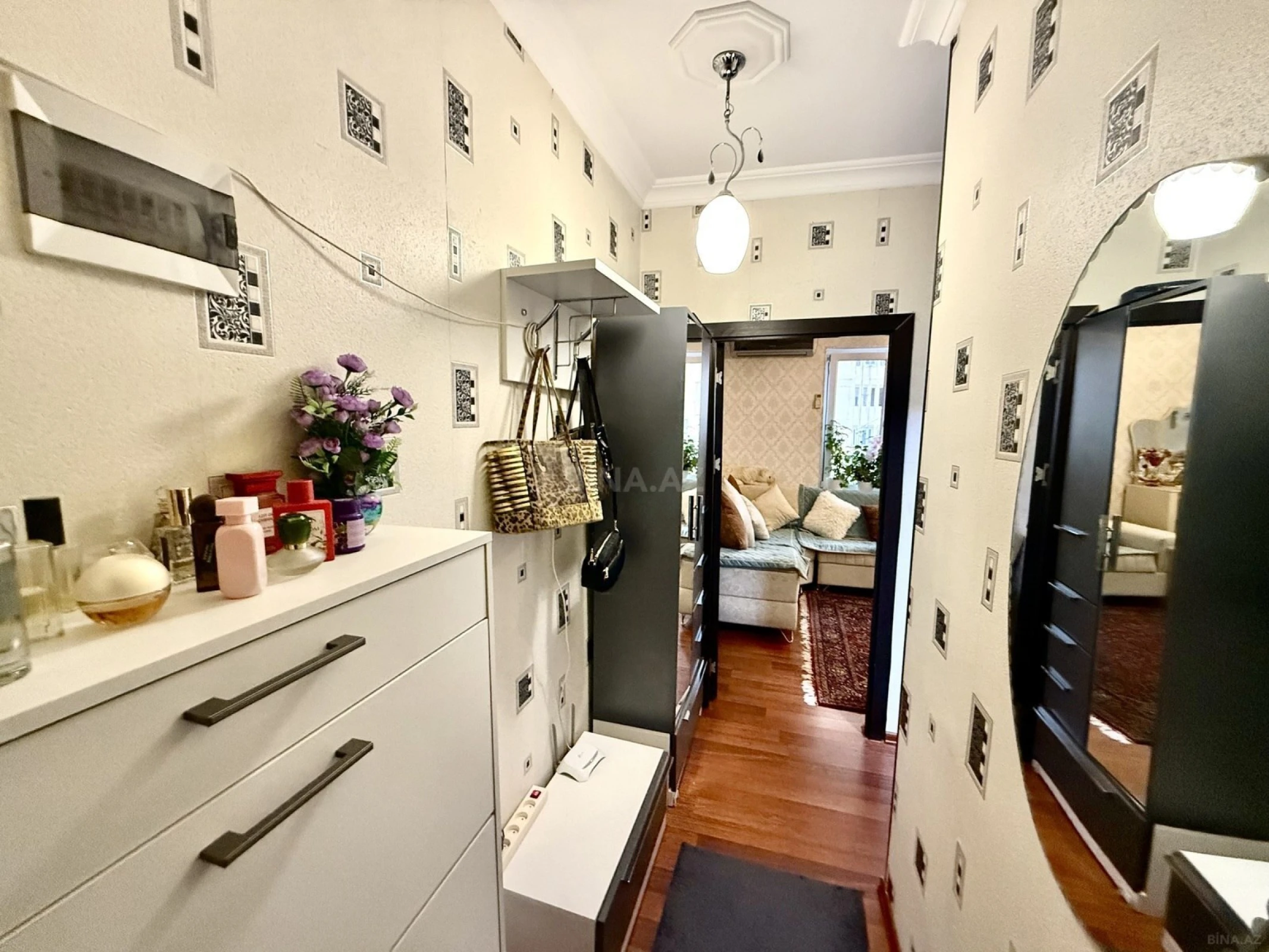 Satılır 2 otaqlı mənzil 35 m²