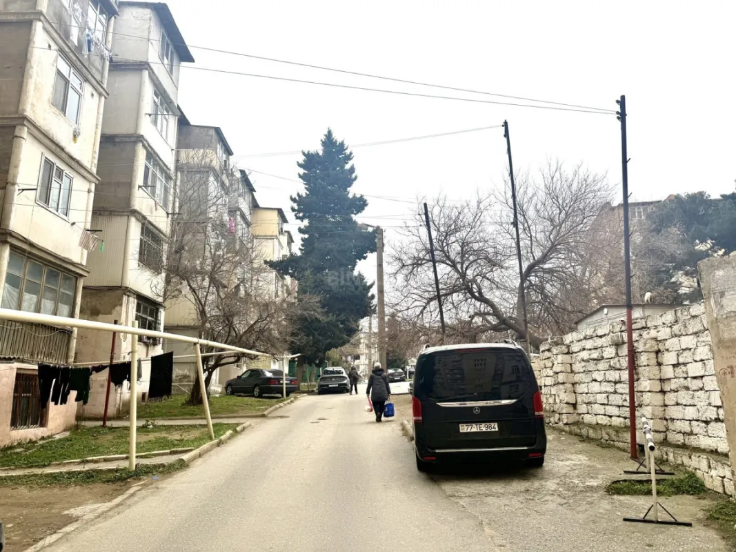 Satılır 2 otaqlı mənzil 35 m²