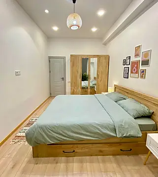 Kirayə verilir 2 otaqlı mənzil 65 m²