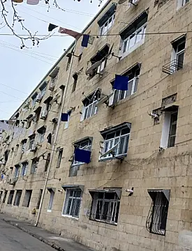 Satılır 2 otaqlı mənzil 49 m²