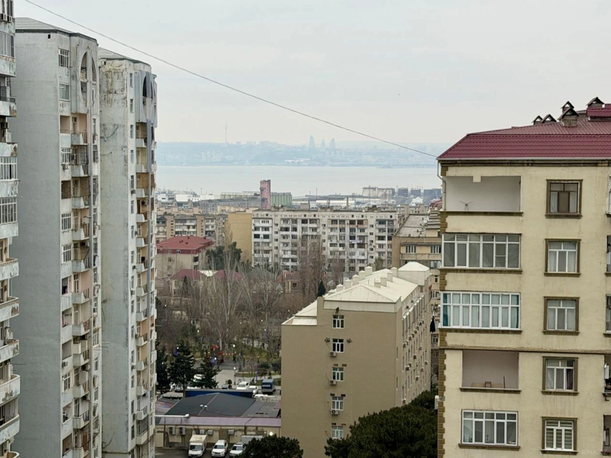 Satılır 3 otaqlı mənzil 80 m²