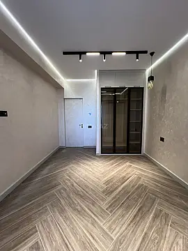 Satılır 2 otaqlı mənzil 68 m²