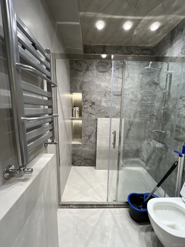 Satılır 2 otaqlı mənzil 68 m²