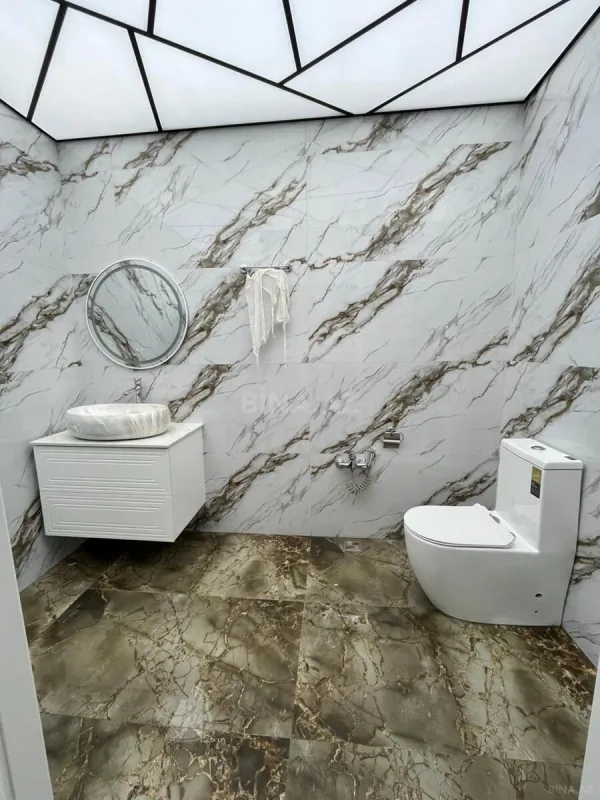 Satılır 2 otaqlı mənzil 65 m²