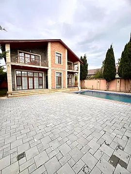 Satılır 5 otaqlı həyət evi 218 m²