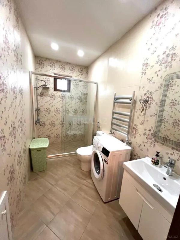 Satılır 5 otaqlı həyət evi 218 m²