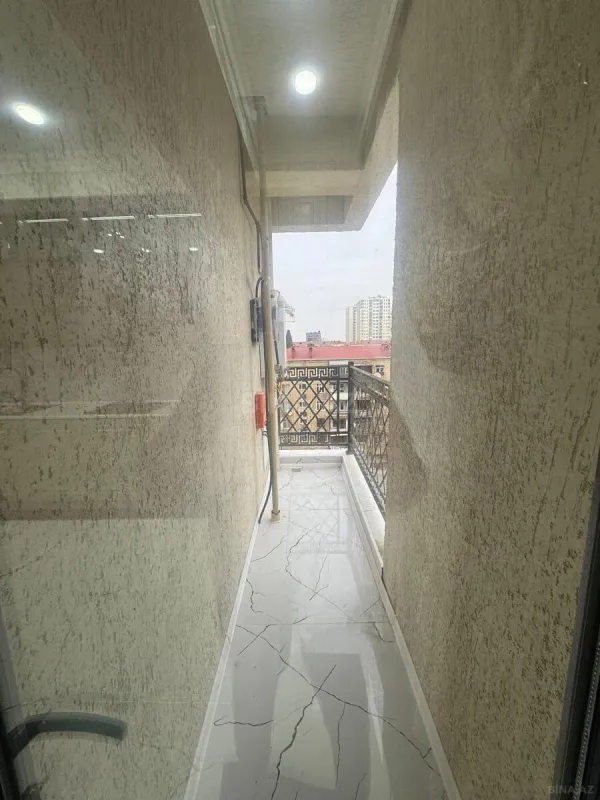 Satılır 2 otaqlı mənzil 77 m²