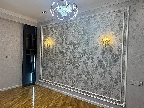 Satılır 2 otaqlı mənzil 77 m²