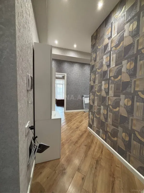 Kirayə verilir 3 otaqlı mənzil 79 m²