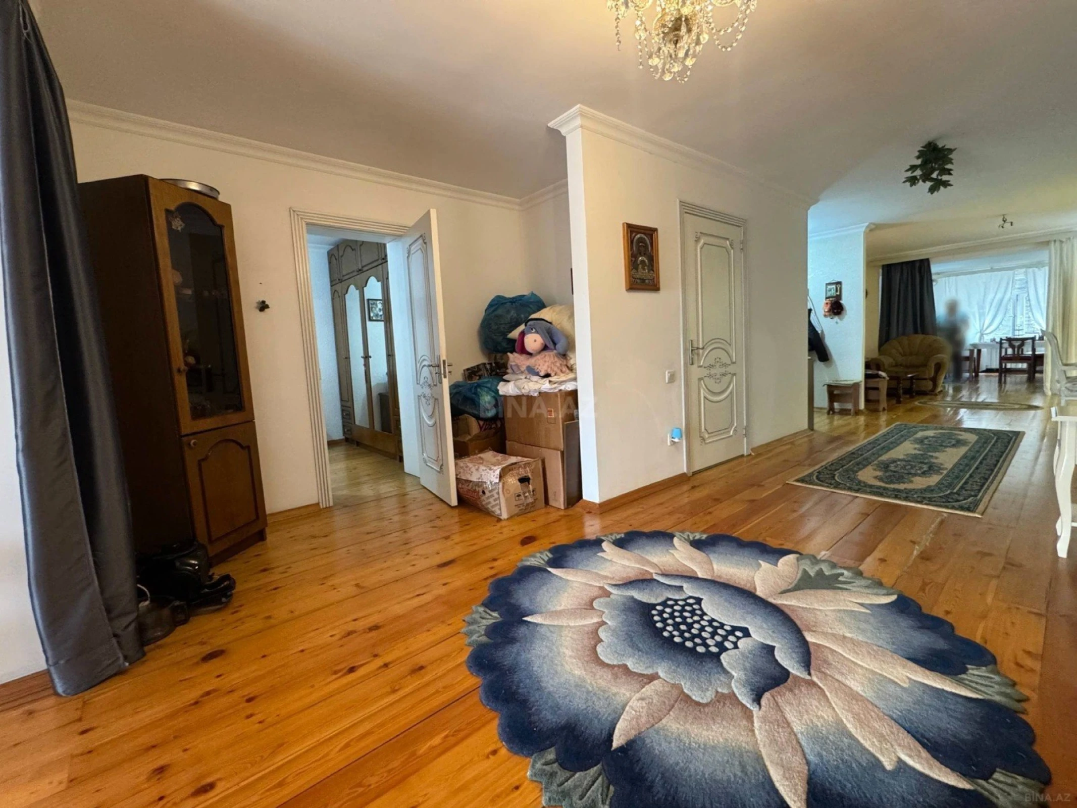 Satılır 3 otaqlı mənzil 115 m²