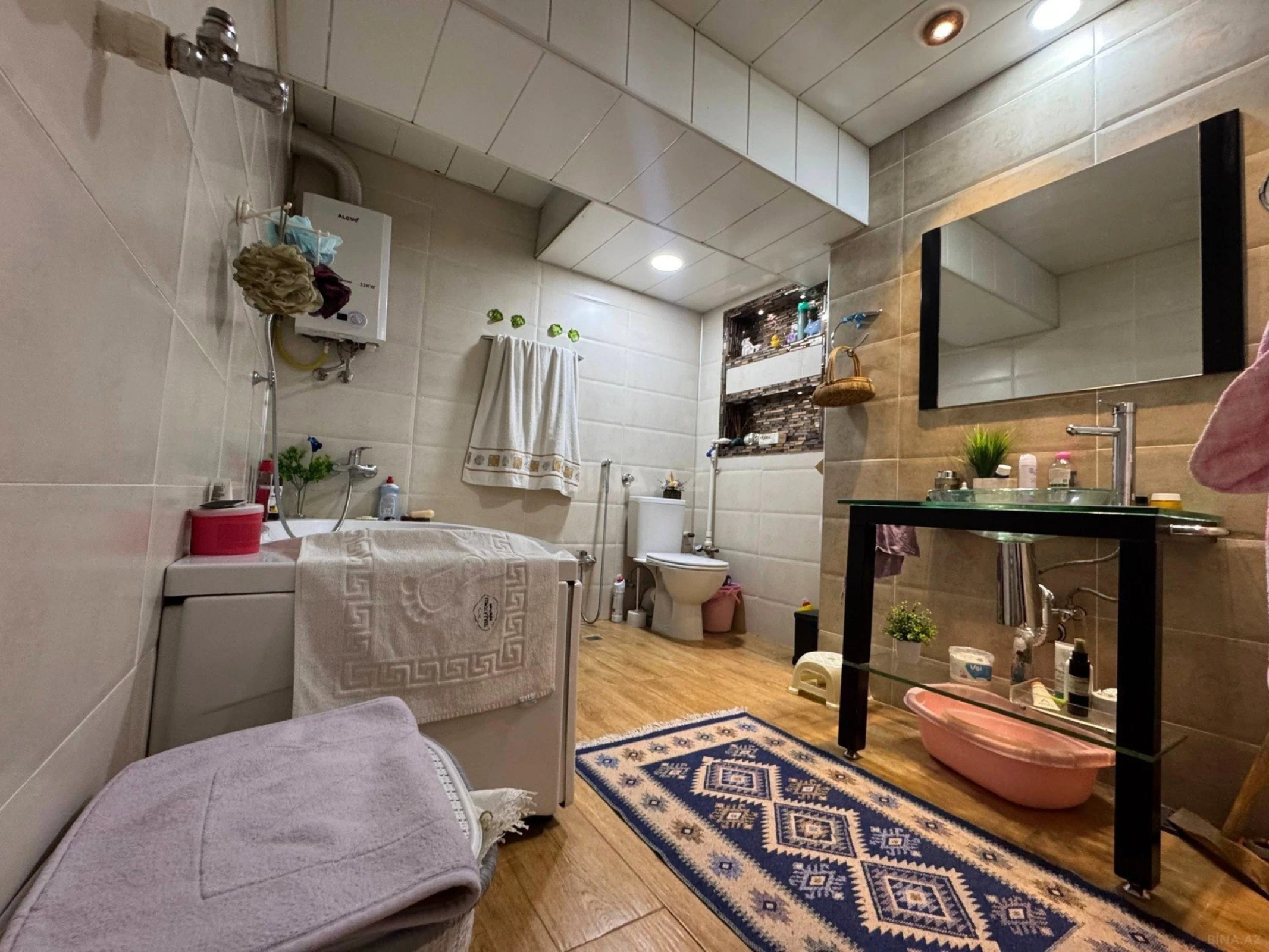 Satılır 3 otaqlı mənzil 115 m²