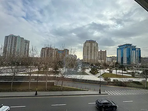 Satılır 3 otaqlı mənzil 115 m² — Bakı, Sahil qəs. 3 otaq 115.00 m²