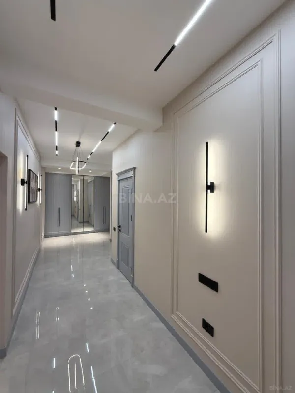 Satılır 4 otaqlı mənzil 118 m²