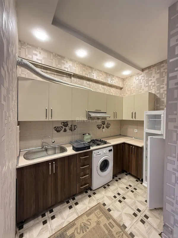 Satılır 2 otaqlı mənzil 70 m²