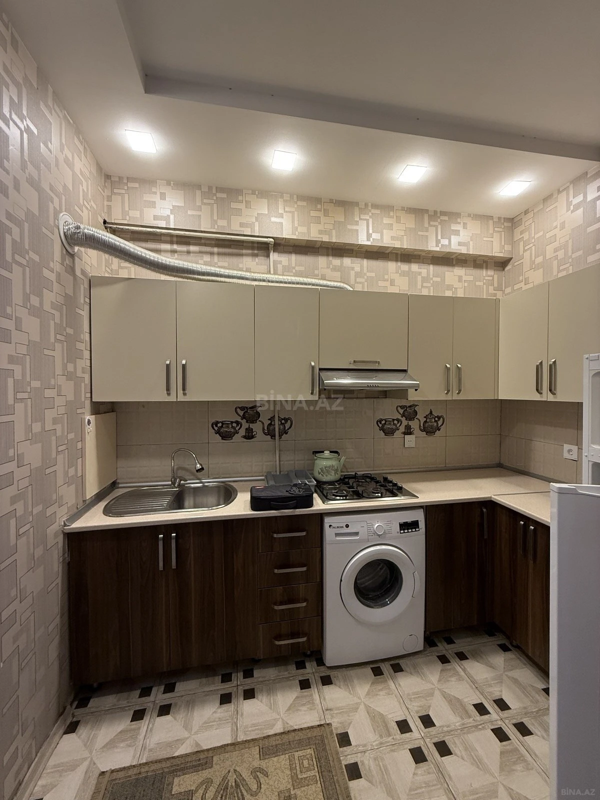 Satılır 2 otaqlı mənzil 70 m²