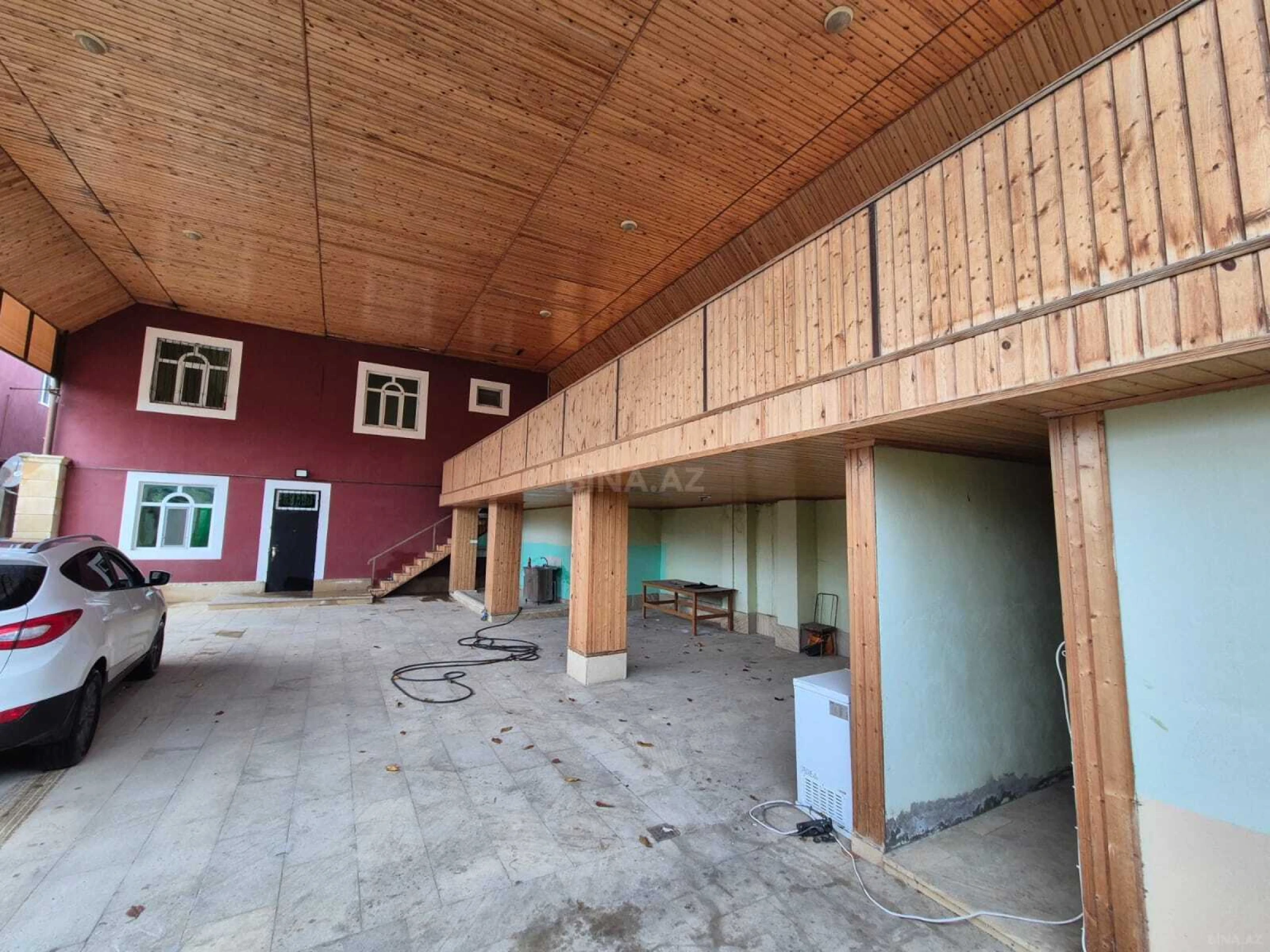 Satılır 5 otaqlı həyət evi 234.6 m²