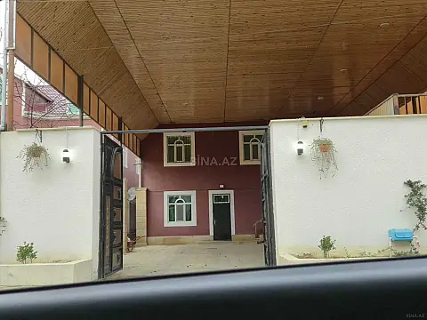 Satılır 5 otaqlı həyət evi 234.6 m²