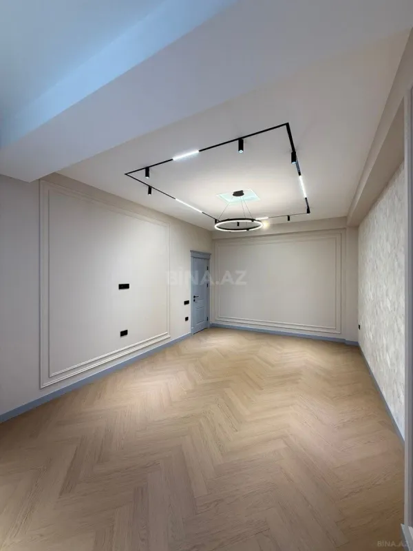 Satılır 3 otaqlı mənzil 85 m²