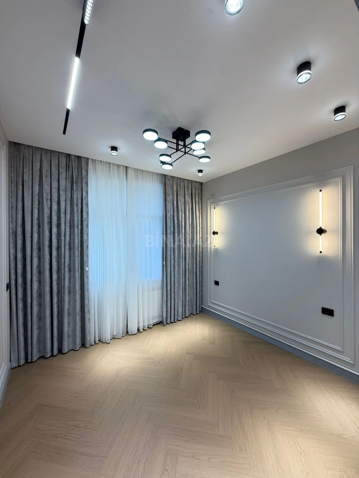 Satılır 3 otaqlı mənzil 85 m²